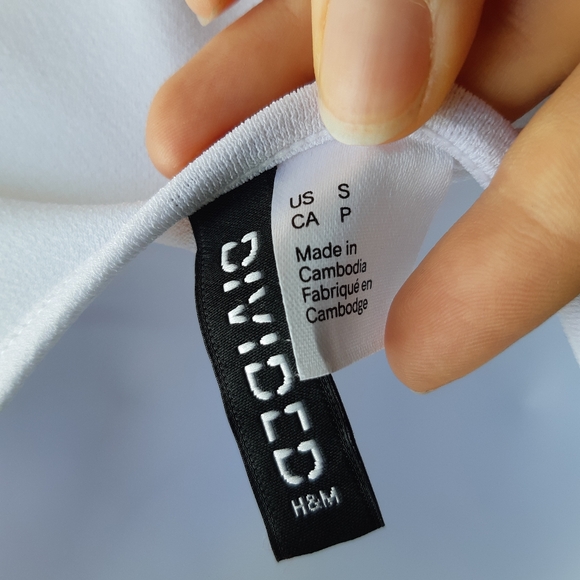 Gold Top - Picture 3 of 8